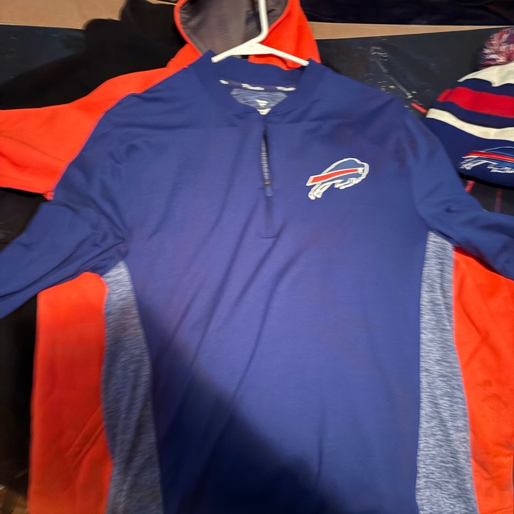Fanatics Blue and Gray Kids Sweater